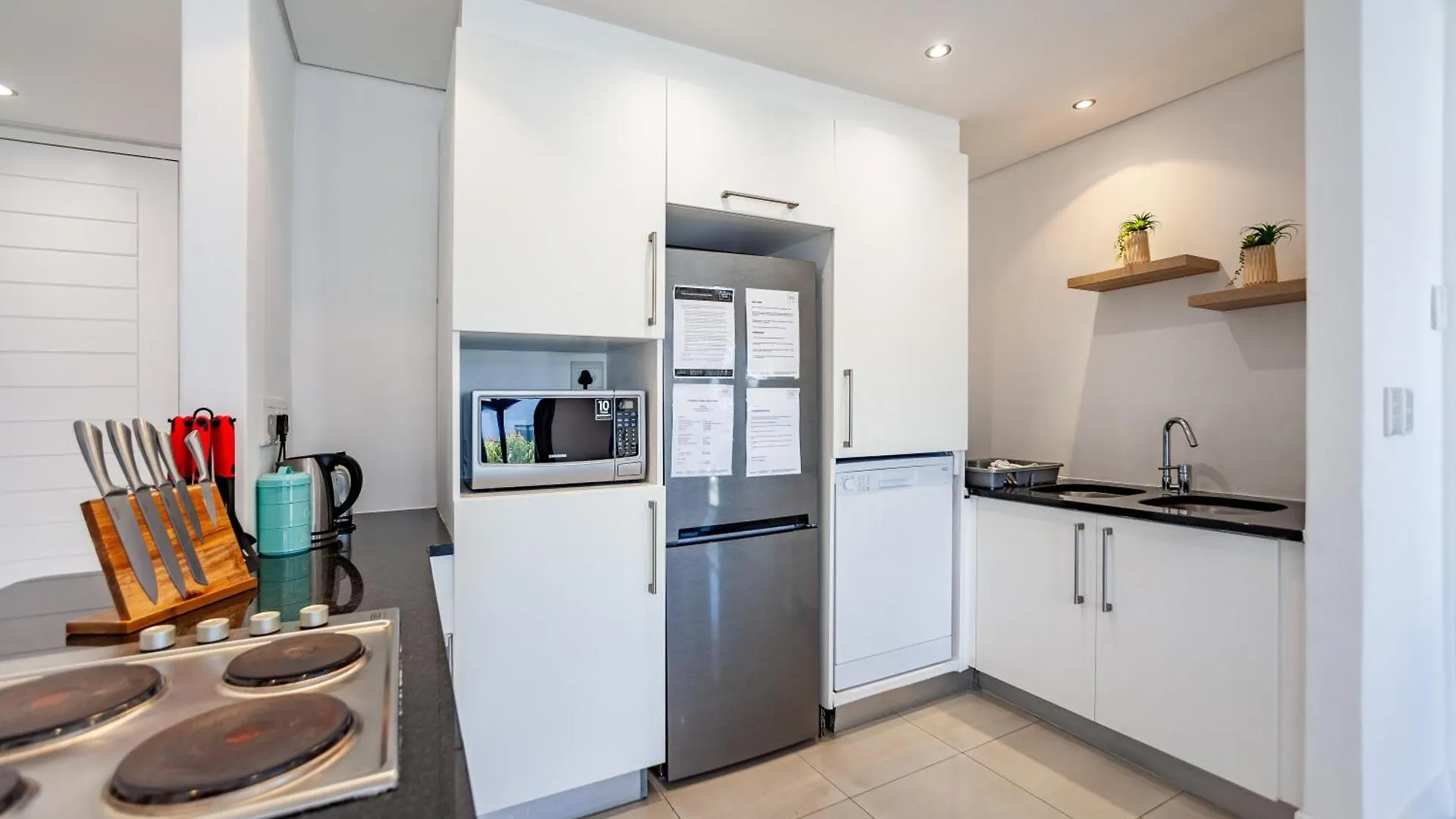 Apartamento Modern Beachfront 2 Bed, 2 Bath- 143 Eden, Big Bay Bloubergstrand Sudáfrica